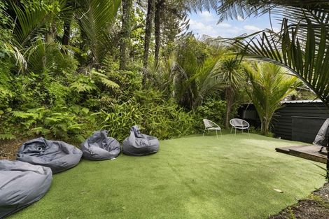 Photo of property in 3 Huia Road, Titirangi, Auckland, 0604