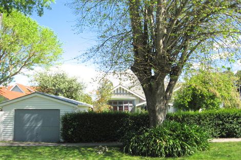 Photo of property in 16 Cheeseman Road, Inner Kaiti, Gisborne, 4010