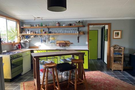 Photo of property in 176 Commercial Street, Takaka, 7110