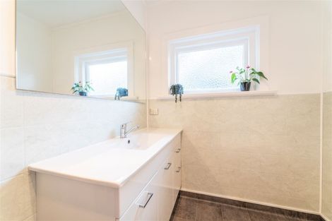 Photo of property in 266 Church Street, West End, Timaru, 7910