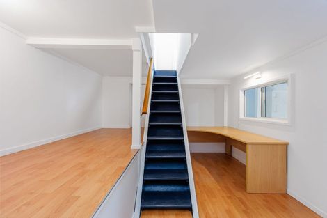 Photo of property in 2/13 Tilden Avenue, Hillcrest, Auckland, 0627