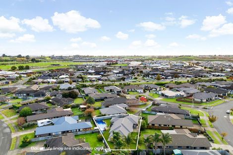 Photo of property in 5 Allgood Place, Rototuna North, Hamilton, 3210