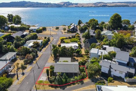Photo of property in 2/6 Kowhai Road, Rainbow Point, Taupo, 3330