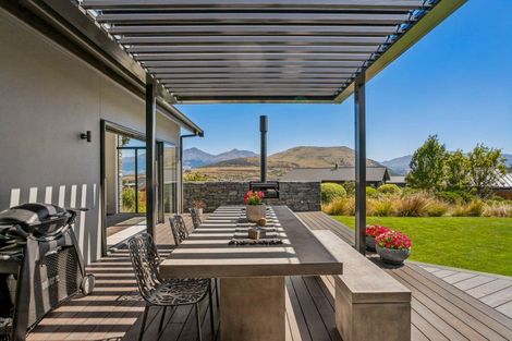 Photo of property in 15 Mckellar Drive, Jacks Point, Queenstown, 9371