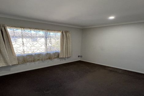 Photo of property in 15a York Road, Papatoetoe, Auckland, 2104