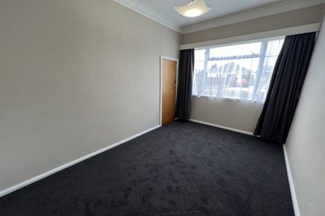 Photo of property in 15 Kauri Street, Roslyn, Palmerston North, 4414