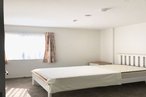 Photo of property in 9 Peony Mews, Oteha, Auckland, 0632