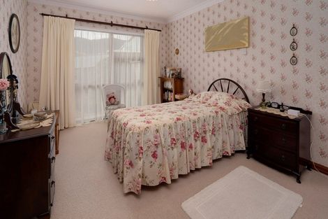 Photo of property in 2/4 Byron Place, Stoke, Nelson, 7011