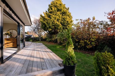 Photo of property in 141 Williams Street, Cambridge, 3434