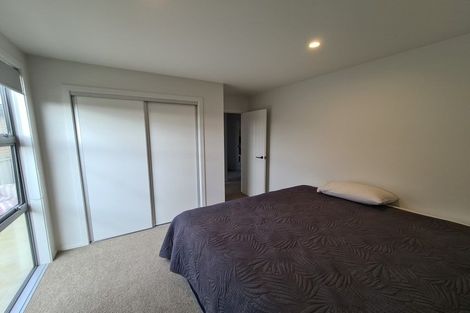 Photo of property in 1 Harry Way, Upper Vogeltown, New Plymouth, 4310