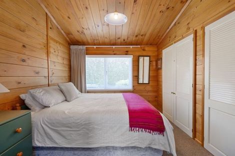 Photo of property in 64 Rangipoia Place, Turangi, 3334