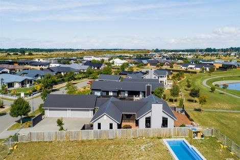 Photo of property in 37 The Esplanade, Pegasus, 7612