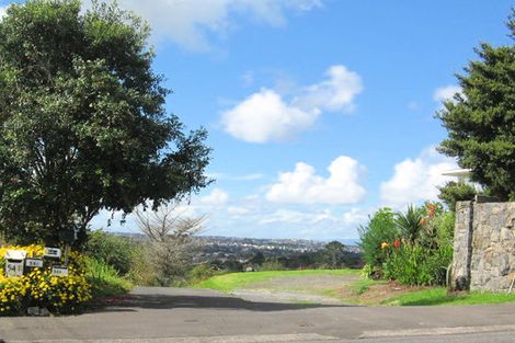 Photo of property in 54c Pleasant Road, Glen Eden, Auckland, 0602