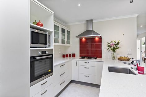 Photo of property in 8 Camellia Lane, Carterton, 5713
