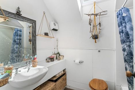 Photo of property in 8 Caples Place, Fernhill, Queenstown, 9300