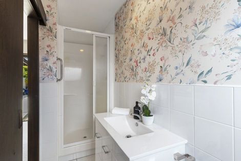 Photo of property in 34 Vivian Wilson Drive, Eastern Beach, Auckland, 2012