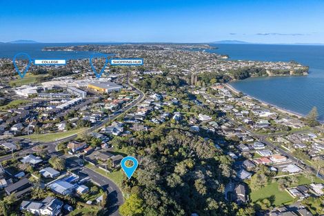 Photo of property in 6 Cochrane Avenue, Arkles Bay, Whangaparaoa, 0932
