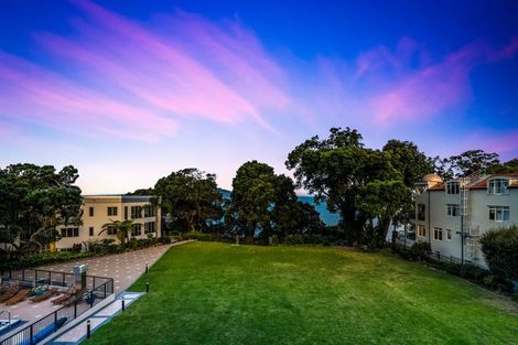 Photo of property in 2c/173 Hurstmere Road, Takapuna, Auckland, 0622