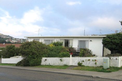 Photo of property in 36a Carluke Street, Paparangi, Wellington, 6037