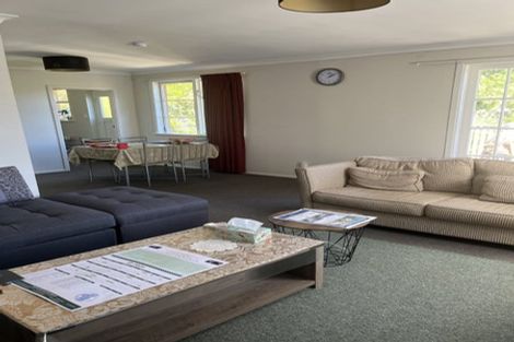 Photo of property in 3 Norfolk Grove, Cannons Creek, Porirua, 5024