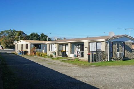 Photo of property in 1-12/71 Main Street, Mataura, 9712