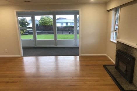 Photo of property in 7 Winton Street, Paraparaumu Beach, Paraparaumu, 5032