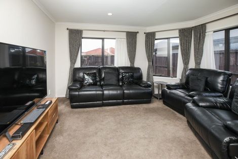 Photo of property in 59 Farringdon Avenue, Rototuna North, Hamilton, 3210