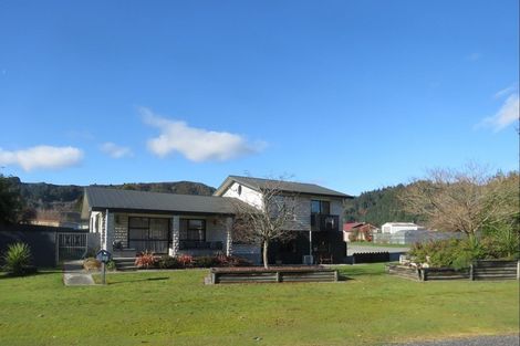 Photo of property in 13 Andersen Street, Reefton, 7830