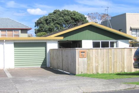 Photo of property in 34 Campbell Road, Mount Maunganui, 3116