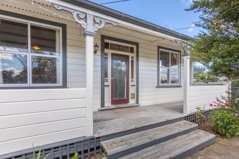 Photo of property in 1 Montgomery Street, Waipukurau, 4200