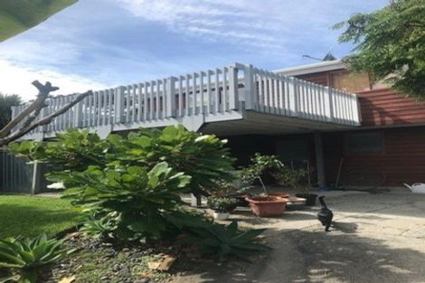 Photo of property in 1/43 Rawene Road, Birkenhead, Auckland, 0626