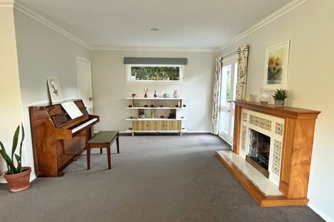 Photo of property in 17 Hewett Way, Ngaio, Wellington, 6035