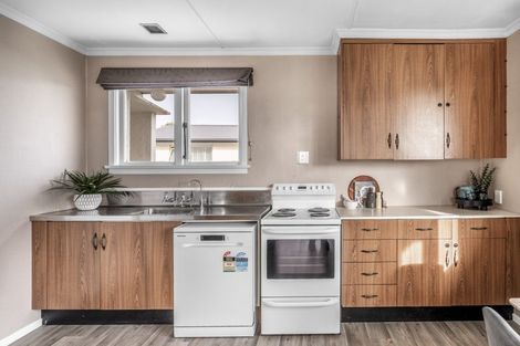 Photo of property in 6 Nevis Crescent, Grasmere, Invercargill, 9810