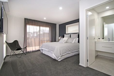 Photo of property in 16 Ballintoy Park Drive, Welcome Bay, Tauranga, 3175