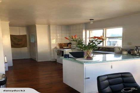 Photo of property in 86 Williams Street, Cambridge, 3434