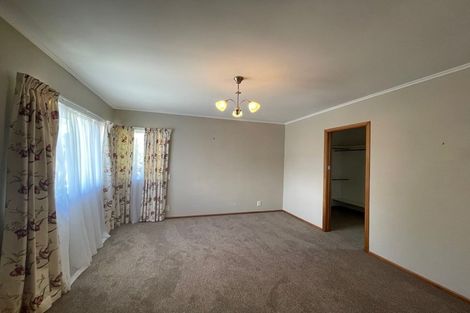 Photo of property in 15 Fairleigh Avenue, Mount Albert, Auckland, 1025