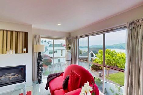 Photo of property in 4 Inlet Waters, Whitby, Porirua, 5024