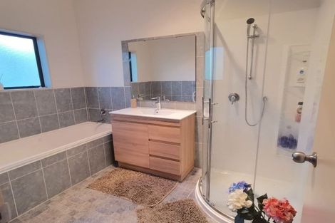 Photo of property in 39 Westglen Place, Ranui, Auckland, 0612