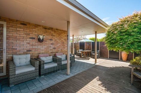 Photo of property in 26 Gandalf Crescent, Paraparaumu, 5032