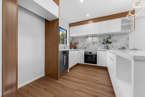 Photo of property in 7/1 Benita Place, Sunnyvale, Auckland, 0612