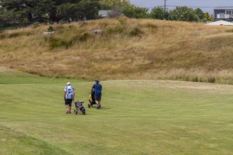 Photo of property in 83b Golf Road, Paraparaumu Beach, Paraparaumu, 5032