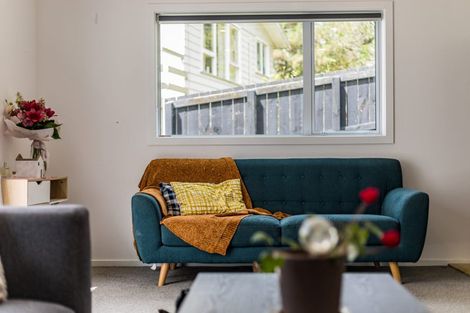 Photo of property in 59b Larsen Crescent, Tawa, Wellington, 5028