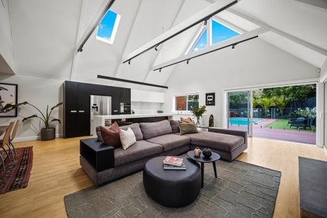Photo of property in 21 Lloyd Avenue, Mount Albert, Auckland, 1025