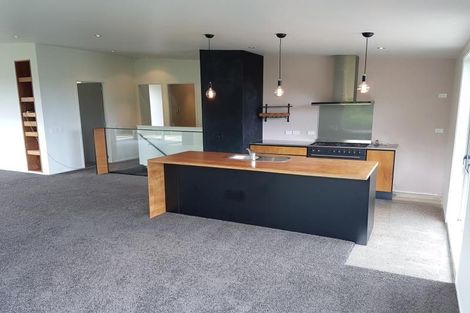 Photo of property in 58c Pekanga Road, Normandale, Lower Hutt, 5010