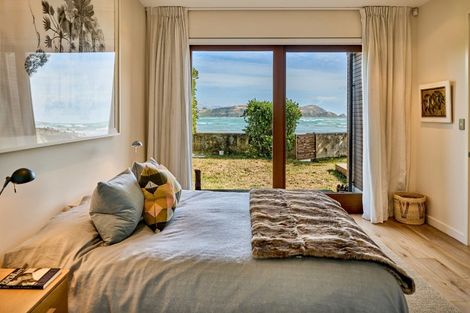 Photo of property in 10a Steyne Avenue, Plimmerton, Porirua, 5026