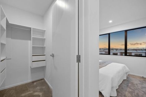 Photo of property in 33c Garadice Road, Rothesay Bay, Auckland, 0630