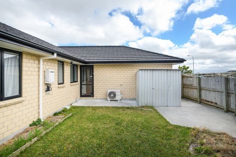 Photo of property in 12 Gibraltar Way, Fitzherbert, Palmerston North, 4410