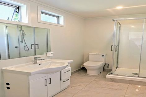 Photo of property in 5/19a Forrest Hill Road, Milford, Auckland, 0620