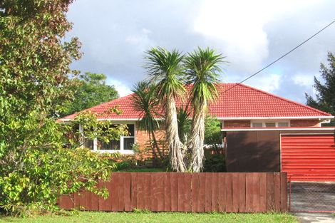 Photo of property in 31 Woodford Avenue, Henderson, Auckland, 0610