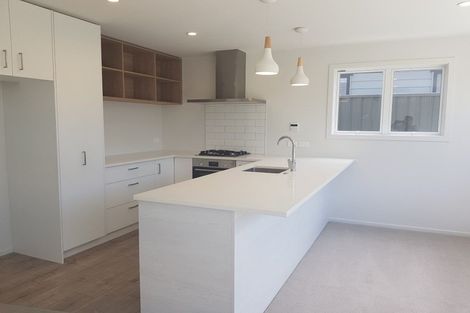 Photo of property in 42 Pateke Drive, Kenepuru, Porirua, 5022